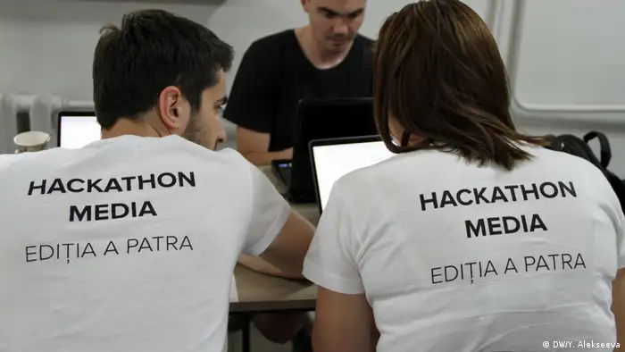 Participants of DW Akademie's most recent hackathon in Moldova.