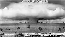 美国曾在比基尼环礁进行核试验。