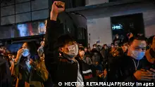 2022年11月下旬，上海爆發抗議新冠清零政策示威（資料照）
