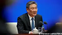 圖為中國商務部長王文濤去年3月在北京出席一場記者會。（資料照）