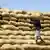 سوق إمدادات الحبوب بشرق السودان